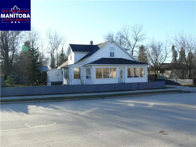 70 Edwards Avenue