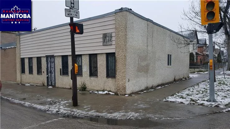 731 Wellington Avenue, Winnipeg