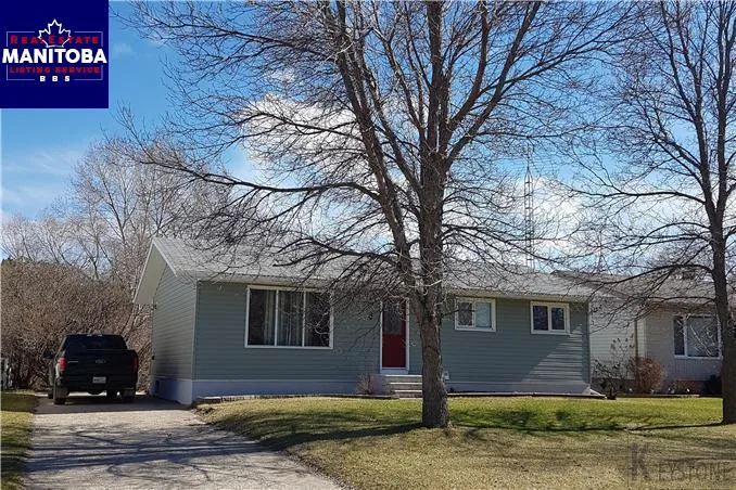 3 Bed House for Sale at 8 Whitmore Crescent, Neepawa, MB - MLS® #1702573