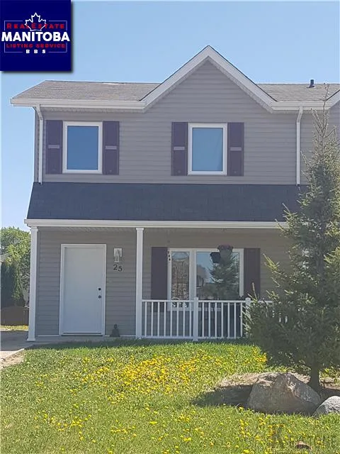 25 Fairmont Crescent