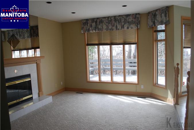 Property 249 Southbridge Drive img1