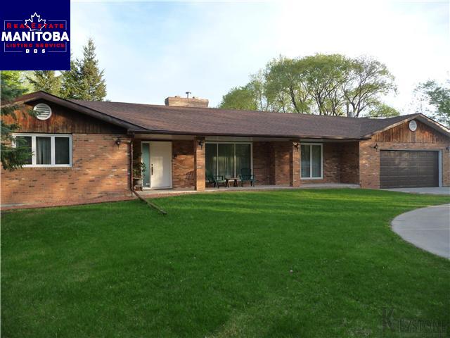 Property 111 Old River Road Main image