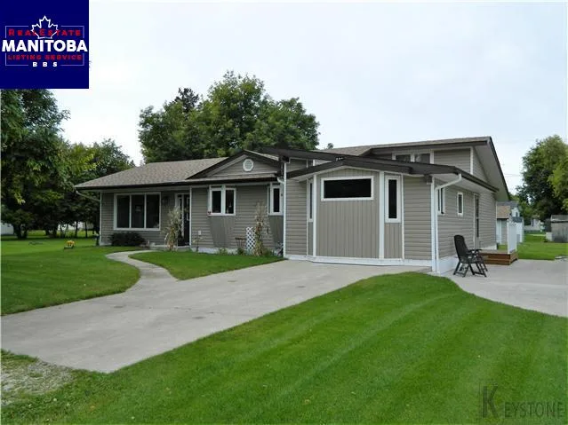 3 Bed House for Sale at 226 3rd Street, Winnipegosis, MB - MLS® #1708308