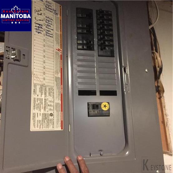 Property 1205 Selkirk Avenue img1