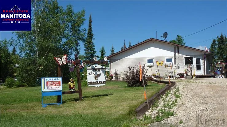 33 Rocky Lake East Shore Road, Wanless