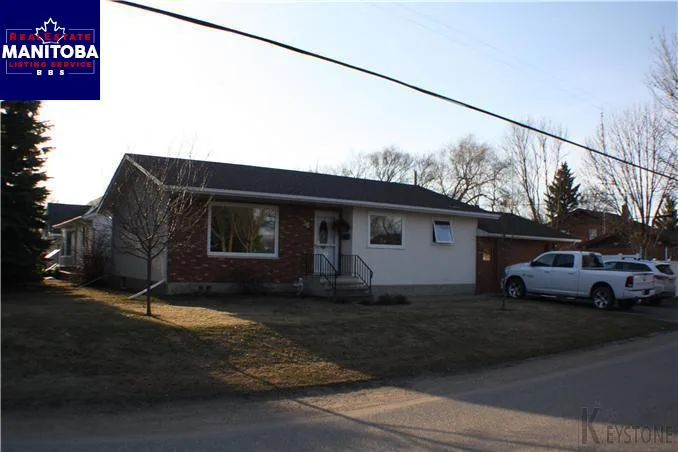 3 Bed House for Sale at 36 Glenwood Street North, Souris, MB - MLS® #1708463