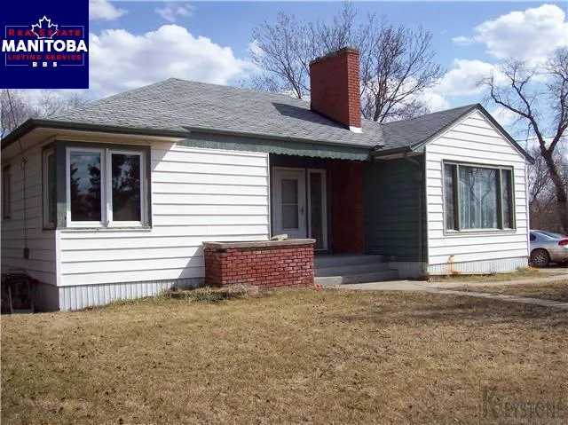 4 Bed House for Sale at 219 Argyle Street, Douglas, MB - MLS® #1708486