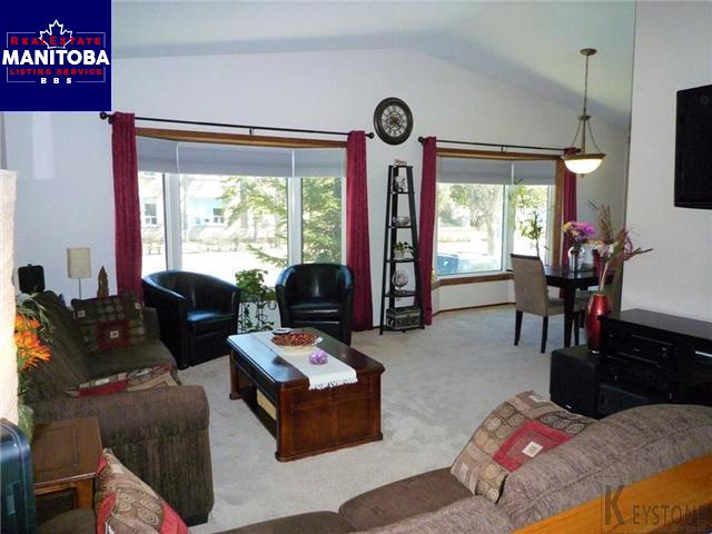 Property 338 St Charles Street img1