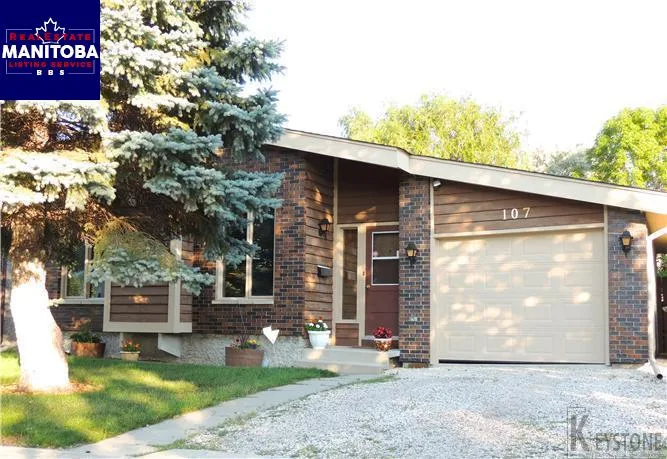 107 Malmsbury Avenue, Winnipeg