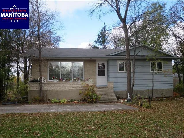 573 Fraser Road, Winnipeg
