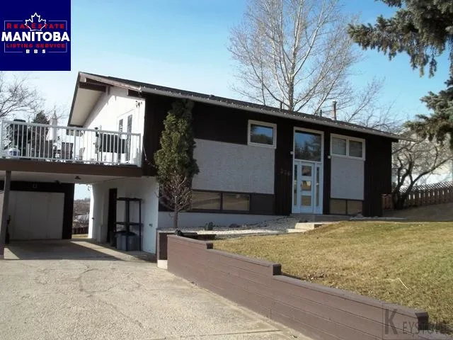 3 Bed House for Sale at 336 Adelaide Crescent, Neepawa, MB - MLS® #1708671