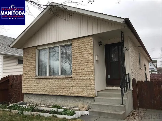 759 Burrows Avenue, Winnipeg