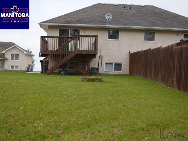 Property 388 3rd S Street North img1