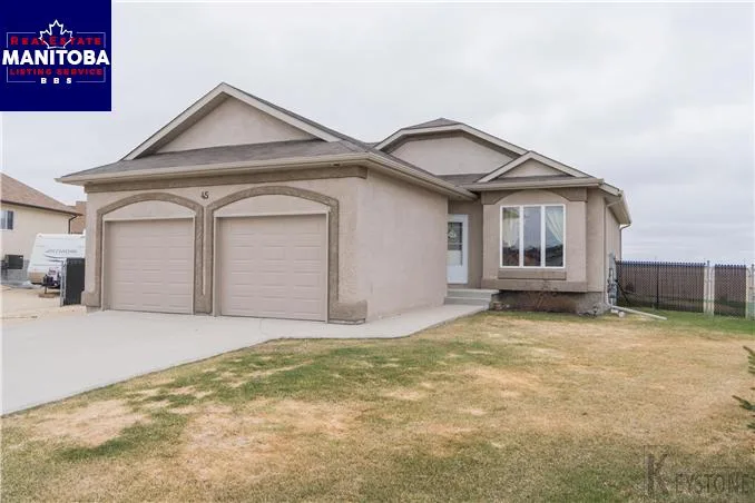 45 Pioneers Trail, Lorette