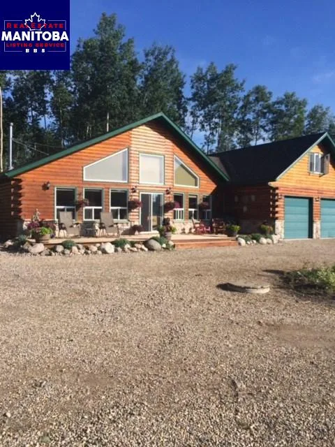 27 Crestview Drive, Onanole