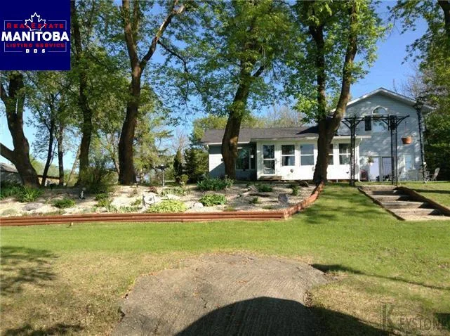 3 Bed House for Sale at 18 Hirst Road, Lac Du Bonnet, MB - MLS® #1708858