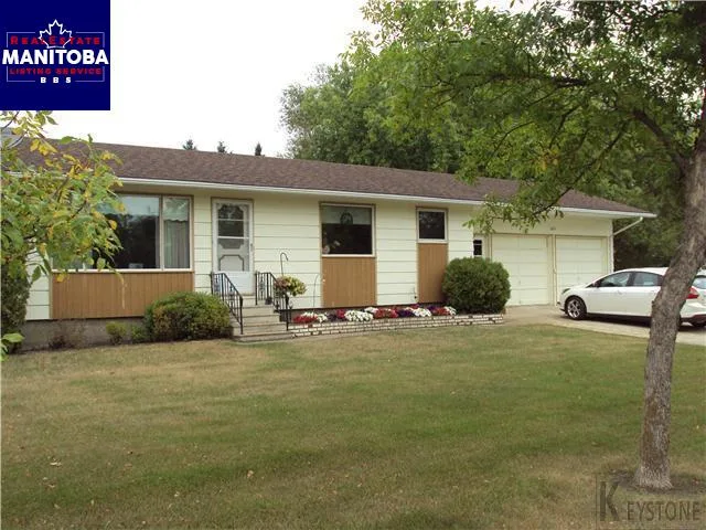 600 Dow Crescent, Boissevain