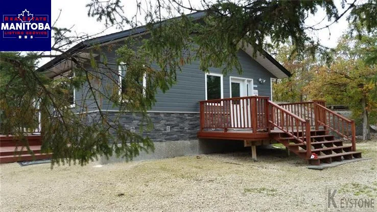 2 Bed House for Sale at 10 Pine Avenue, Lac Du Bonnet, MB - MLS® #1708943