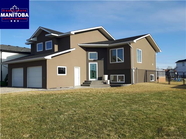 Property 74 Kingsgate Row img1