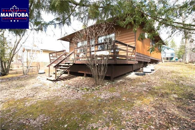 4 Bed House for Sale at 176 West Street, Lakeshore Heights, MB - MLS® #1709019