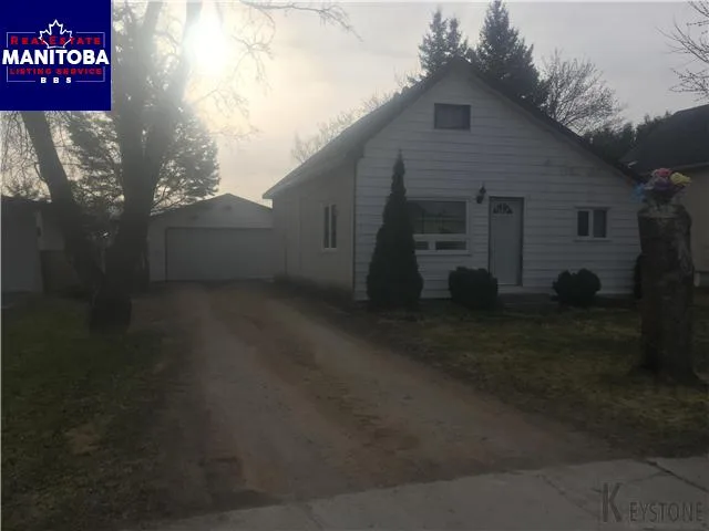 424 5th Street, Beausejour
