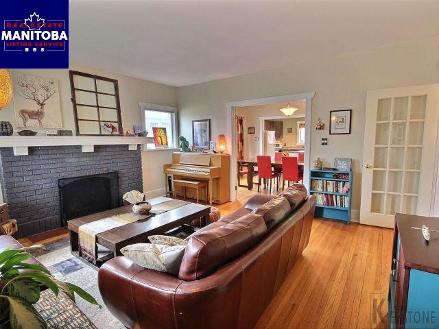 Property 102 St Marys Road img1