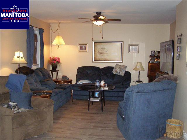 Property 925 Third Avenue img1