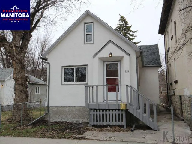 519 Stella Avenue, Winnipeg