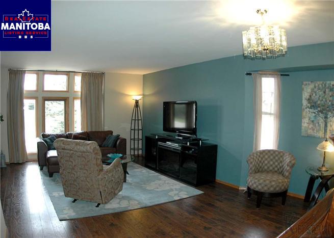 Property 138 Normand Park Drive img1