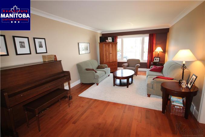 Property 141 Essar Avenue img1