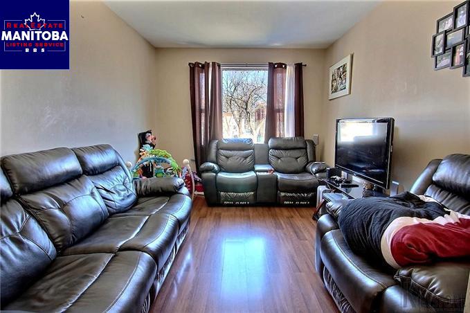 Property 458 Burrows Avenue img1