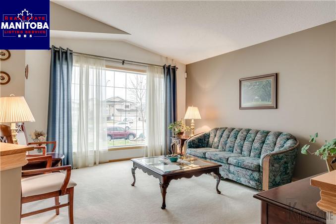 Property 585 Island Shore Boulevard img1