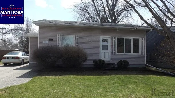 146 3rd Avenue Southeast, Altona