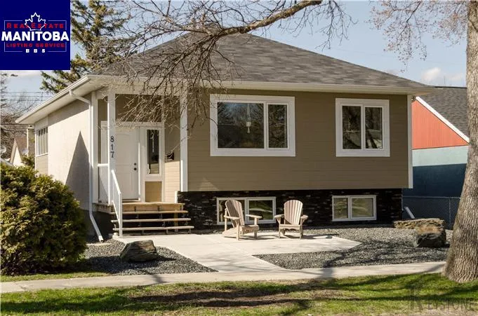 817 Hector Avenue, Winnipeg