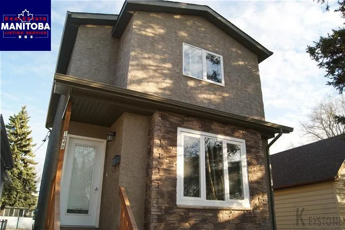 1048 Chevrier Boulevard, Winnipeg