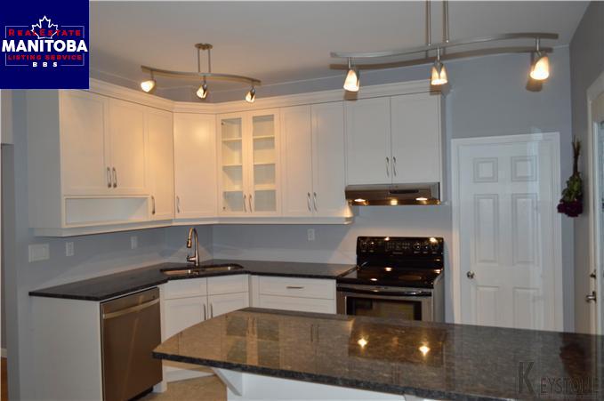 Property 281 Berry Street img1