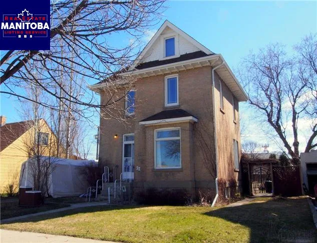 32 3rd Street Southwest, Portage La Prairie