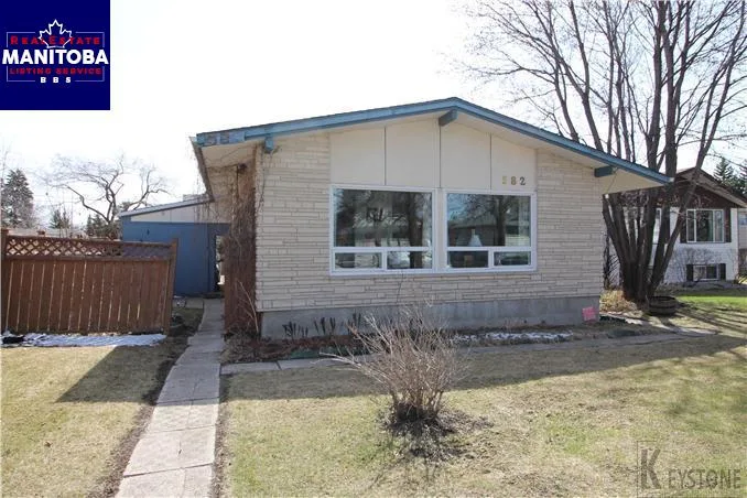 582 Bruce Avenue