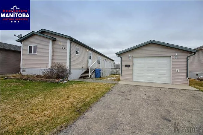 34 Bayview Crescent, Sanford