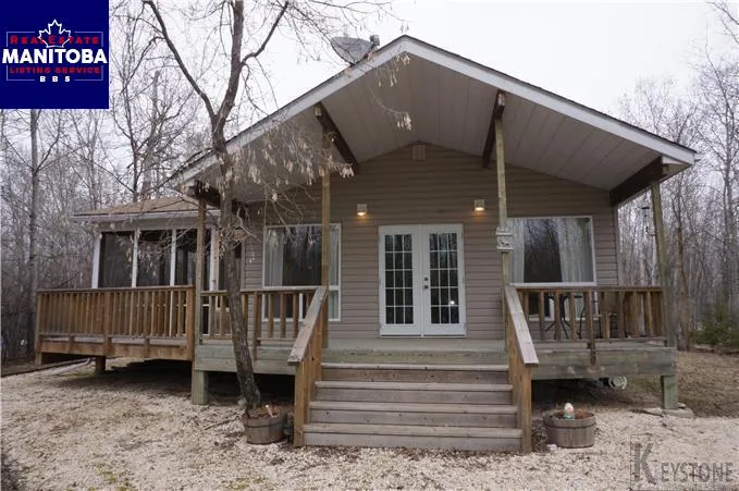 9 Captains Cove, Arnes