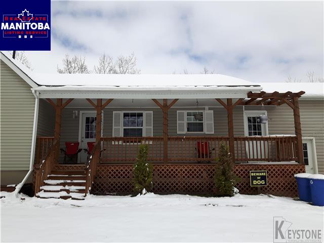 Property 57 Voyageur Way img1