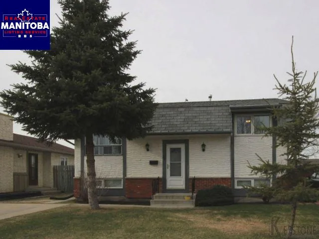 71 Cropo Bay, Winnipeg