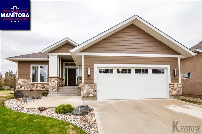 Property 33-381 Oak Forest Crescent Main image