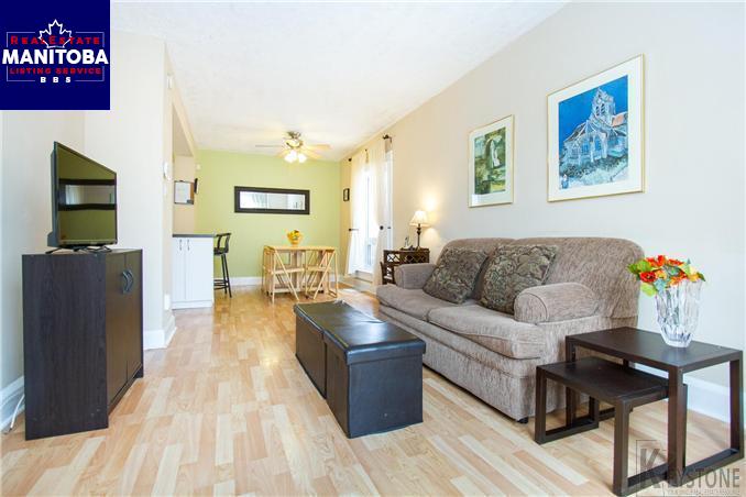 Property 532 Telfer Street South img1