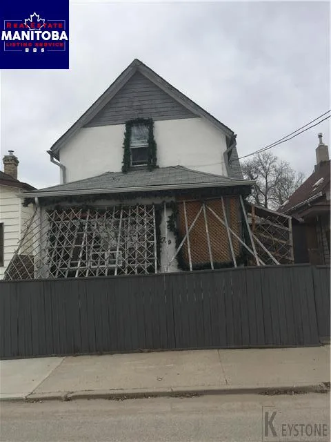 739 Alexander Avenue, Winnipeg