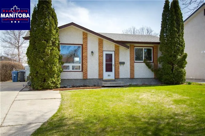 90 Grassington Bay, Winnipeg