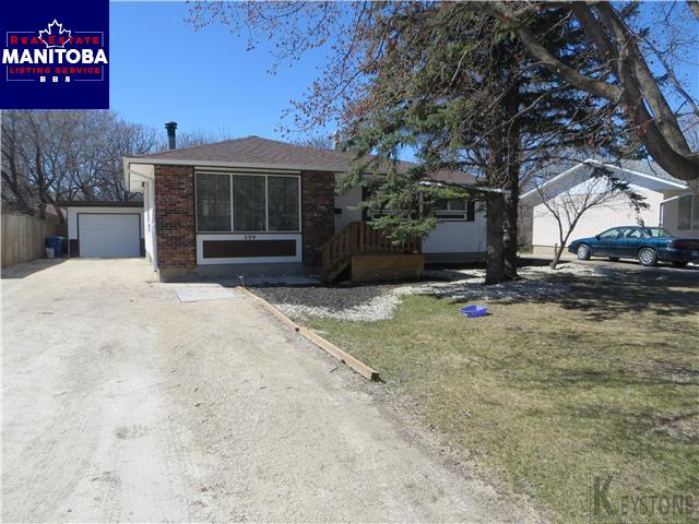 Property 594 Charleswood Road Main image
