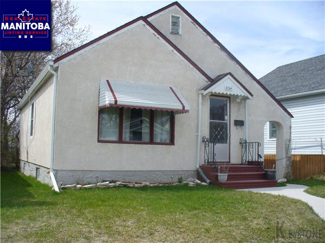 Property 854 Valour Road img1