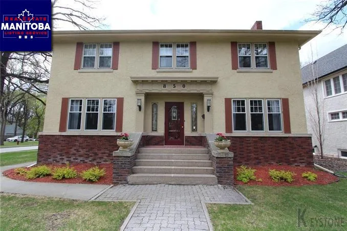 850 Wellington Crescent, Winnipeg