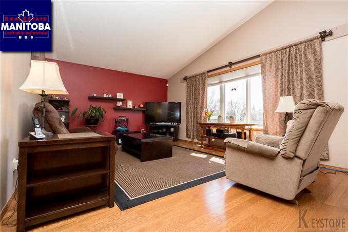 Property 38 Inspiration Place img1